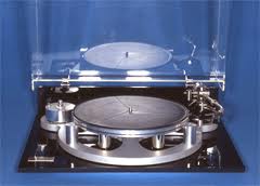 Nguyen Huu Long-អ្នកជក់ចិត្តសម្លេង